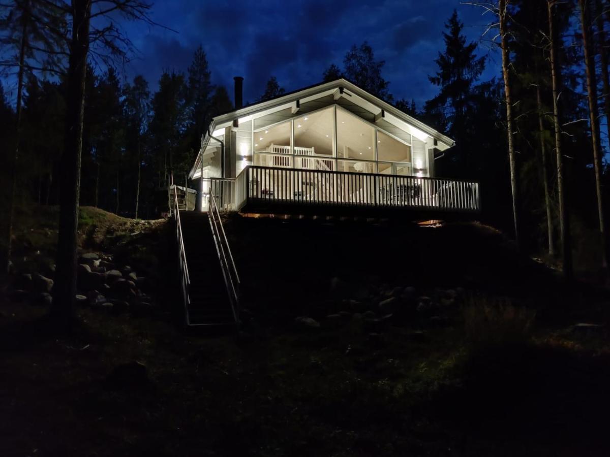 Villa Sirius Sieri, Nice Log-Cottage By The Lake Рованиеми Экстерьер фото